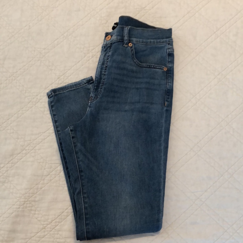 Express High Ride Skinny Jean - Picture 3 of 5